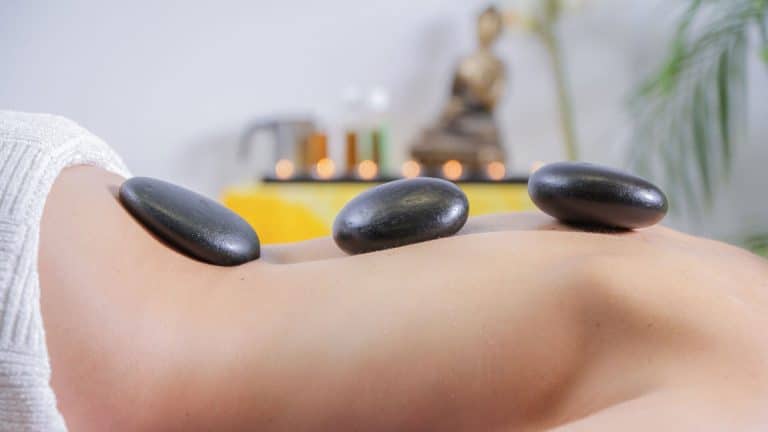 Hot-Stone-Massage, Joanna Leitgeb, in Wöllersdorf, Bezirk Wr. Neustadt